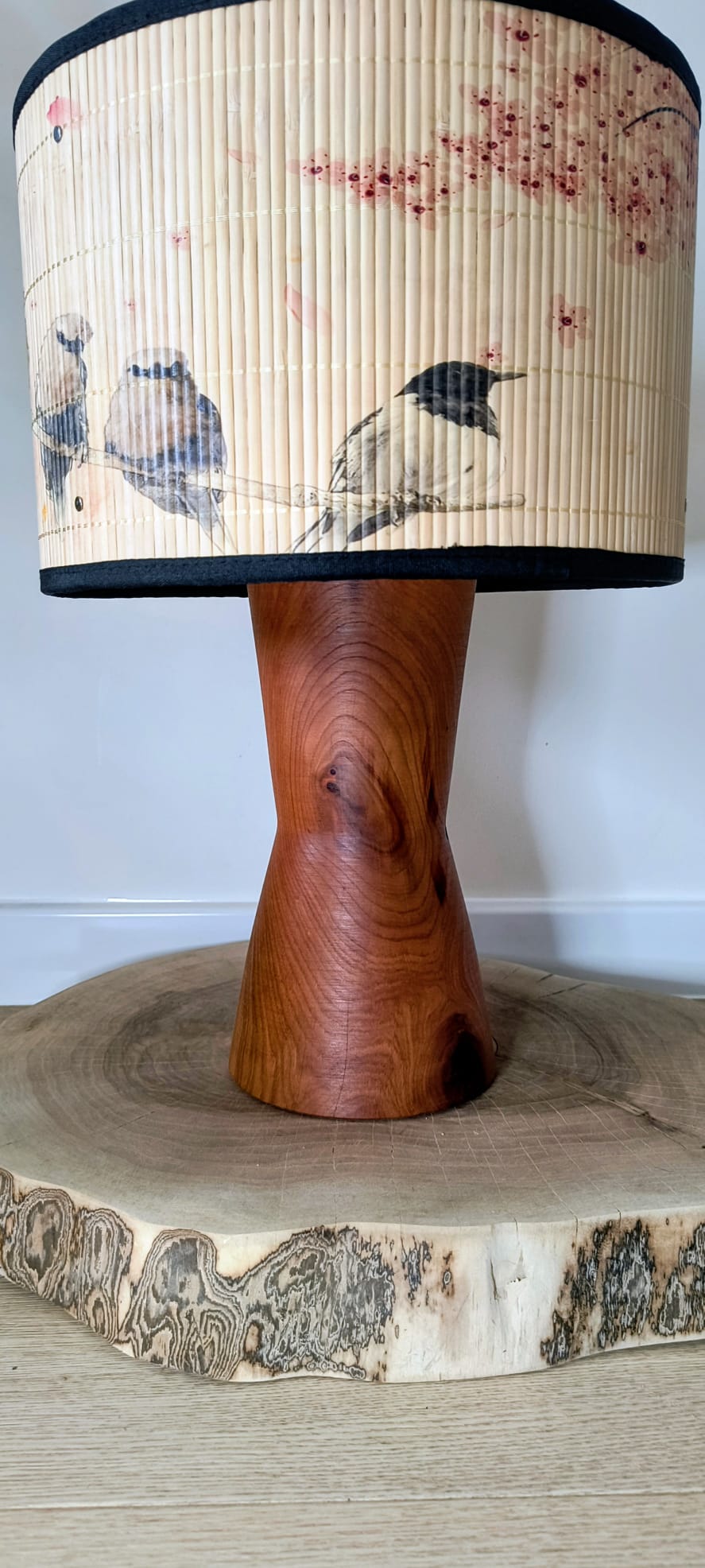 Lampa z drewna śliwki 5
