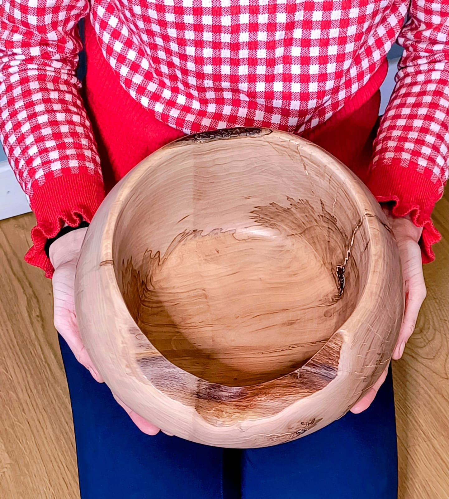 Duża miska z jabłoni na sałatki - prezent ręcznie robiony