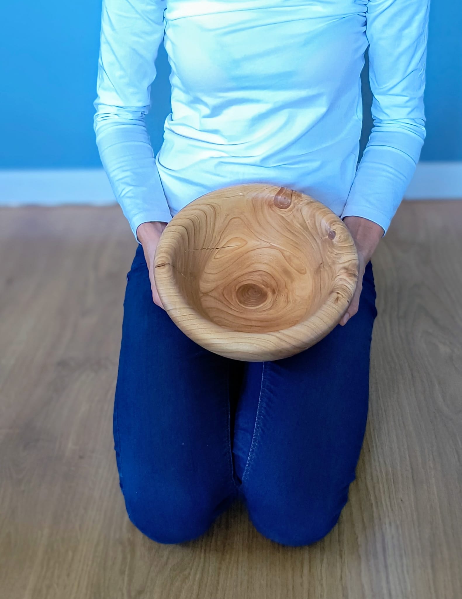 Miska z czereśni z naturalnym usłojeniem - unikalna